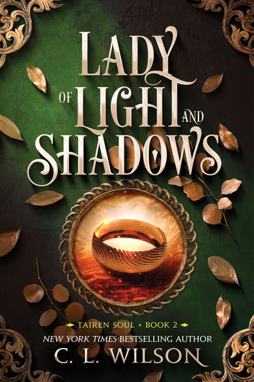 Book cover of Lady of Light and Shadows (Tairen Soul #2)