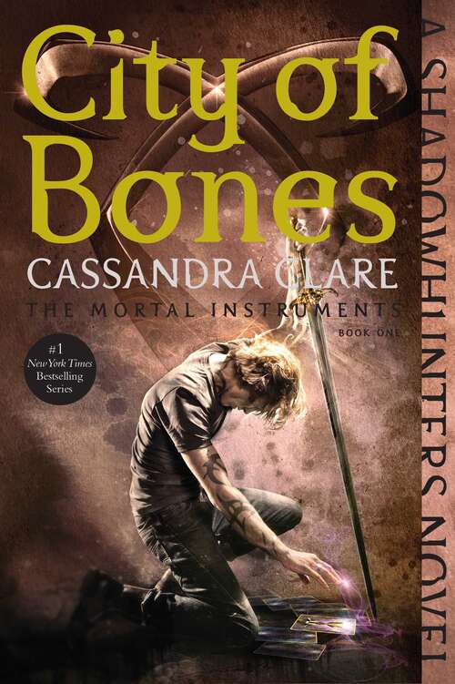 Book cover of City of Bones: 10th Anniversary Edition (10) (The Mortal Instruments #1)