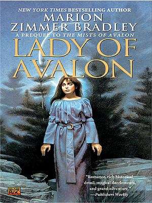 Book cover of Lady of Avalon (Avalon Ser. #3)