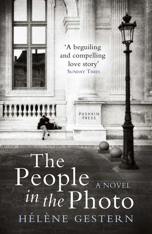 Book cover of The People in the Photo