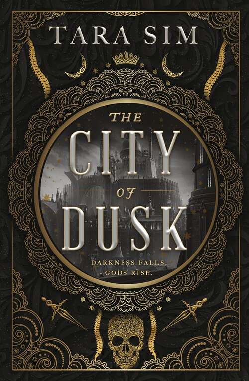 Book cover of The City of Dusk (The Dark Gods #1)