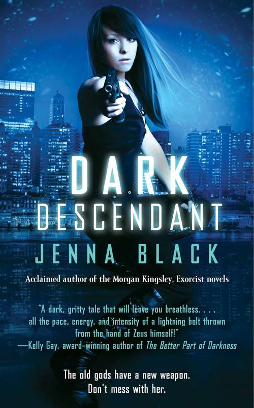 Book cover of Dark Descendant (Nikki Glass #1)