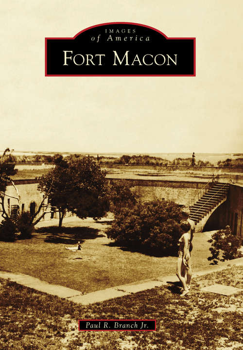 Book cover of Fort Macon