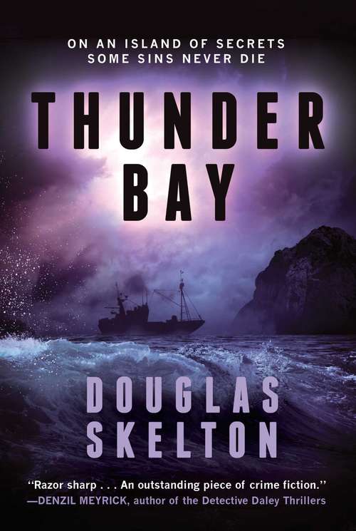 Book cover of Thunder Bay: A Thriller