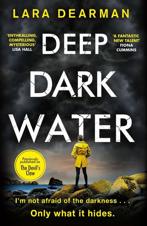 Book cover of Deep Dark Water: A tense crime thriller to keep you up all night (Jennifer Dorey)