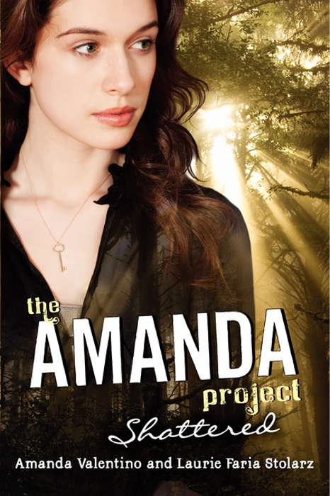 Book cover of The Amanda Project: Shattered