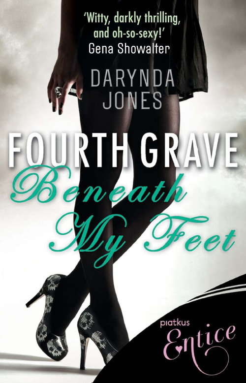 Book cover of Fourth Grave Beneath My Feet: Number 4 in series (Charley Davidson #4)