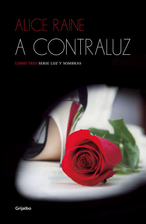 Book cover of A contraluz (Luz y sombras #3)