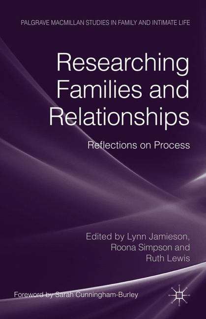 Book cover of Researching Families and Relationships