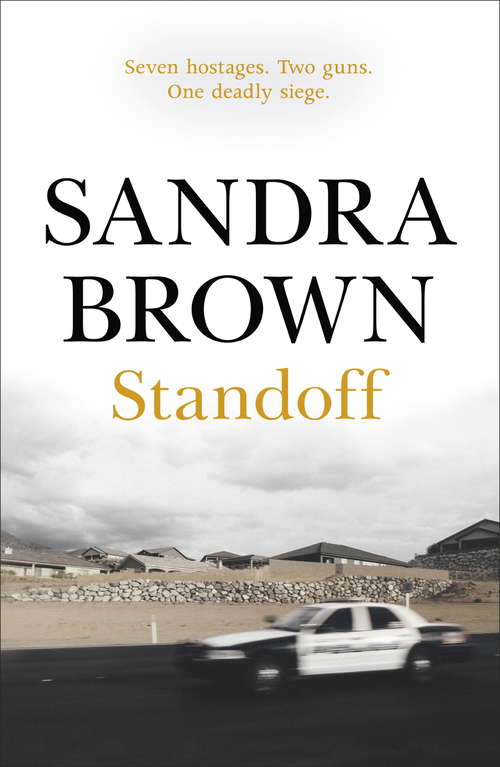 Book cover of Standoff: The gripping thriller from #1 New York Times bestseller